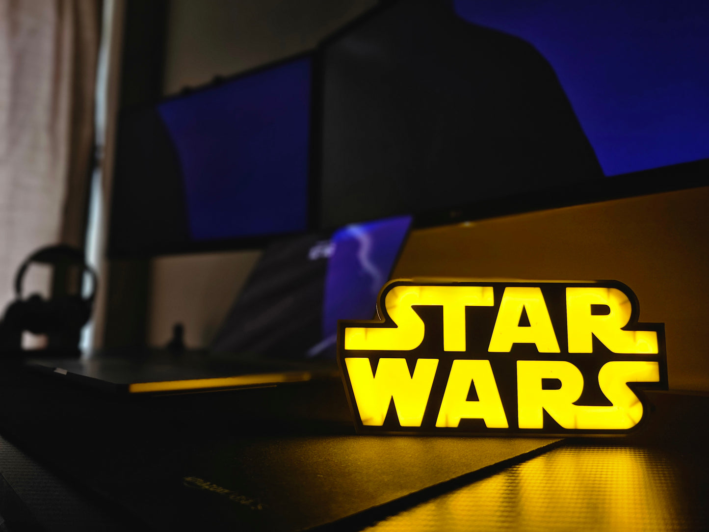 Star Wars logo | Lamp